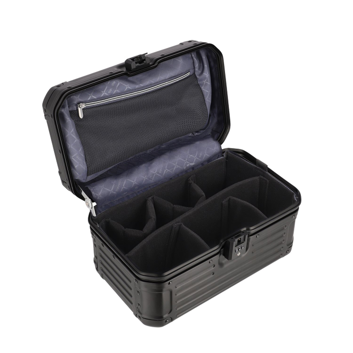 Travelite Next Aluminium Beautycase black