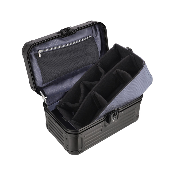 Travelite Next Aluminium Beautycase black