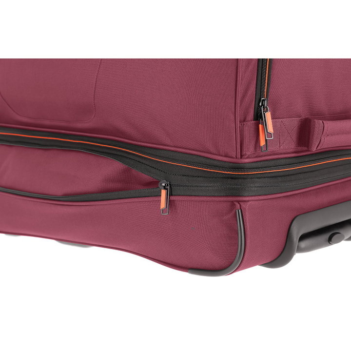 Travelite Basics Wheeled Duffle 70 Expandable dark red