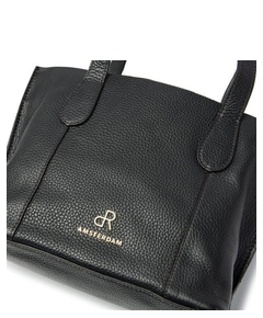 1103729black_5