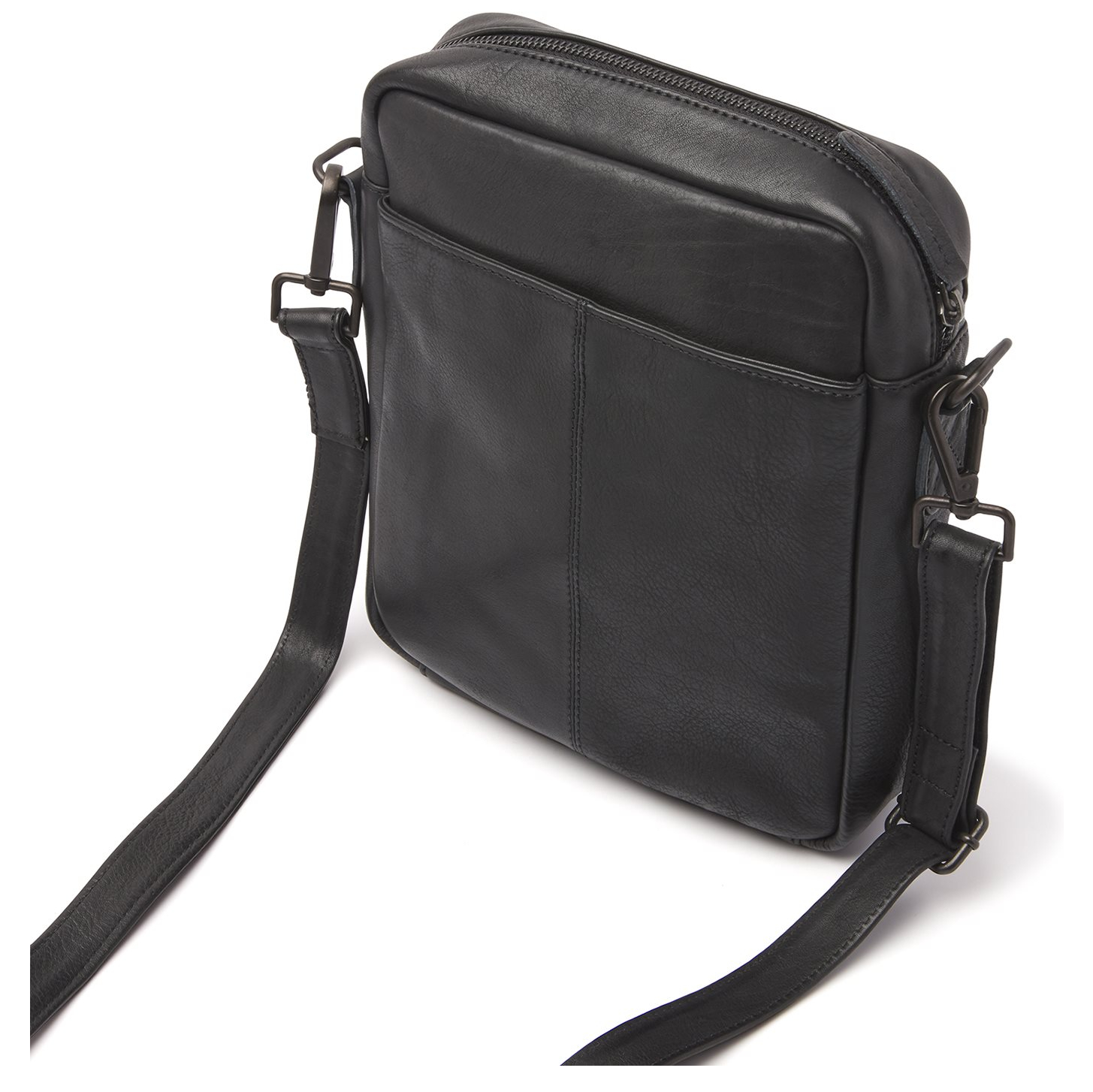 933575-black_2