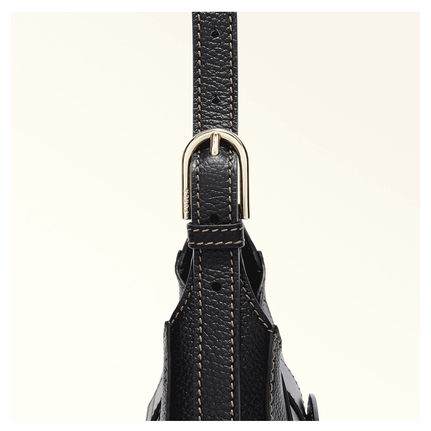 wb01276bx0053o60001007_5