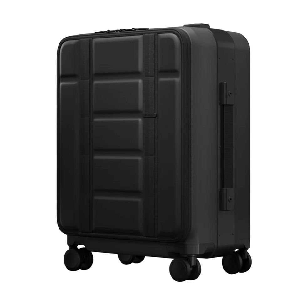 D__b__™ Ramverk Pro Front-access Carry-on, Black Out