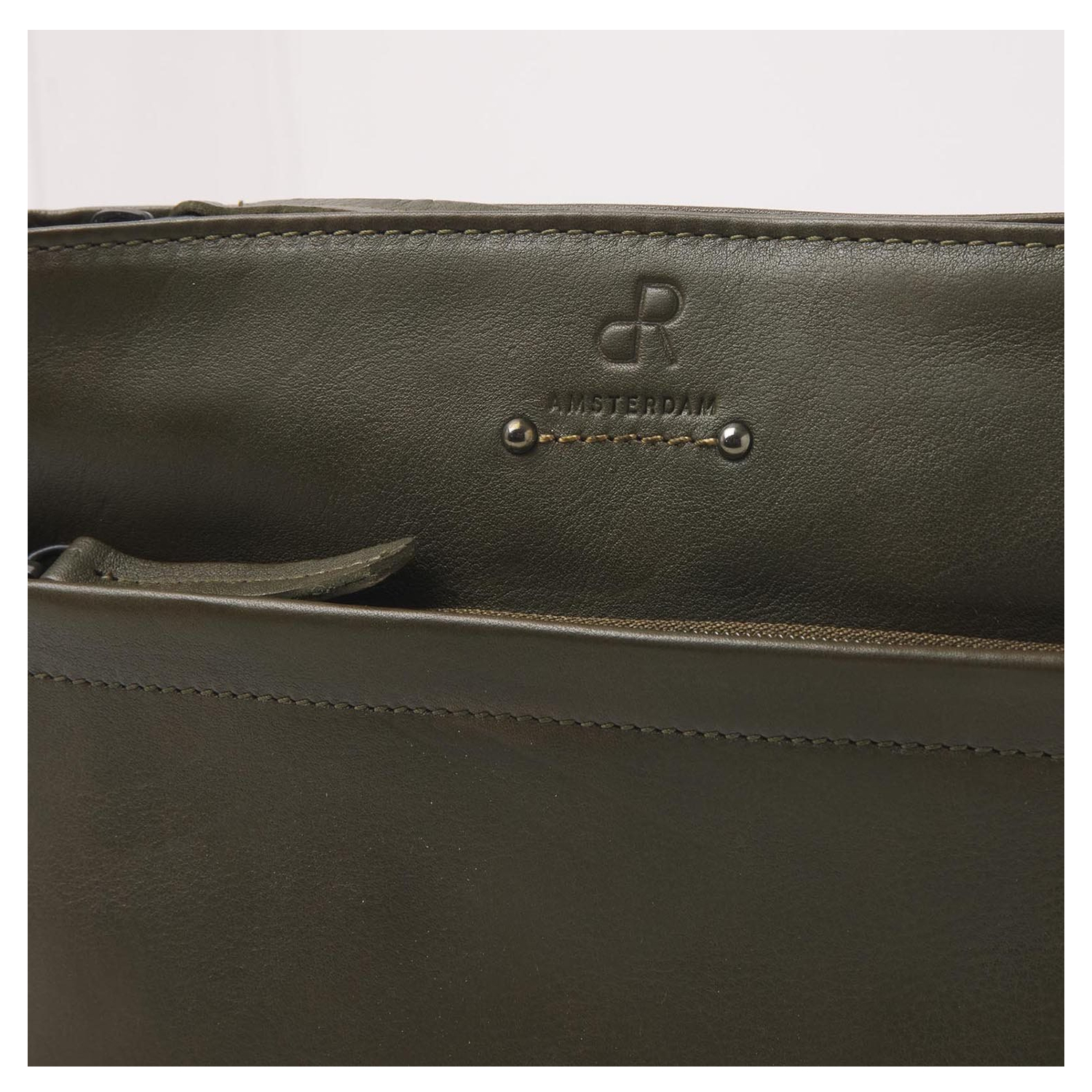 933655-olive_4