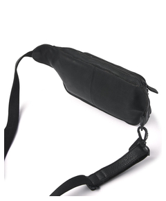 933662-black_2