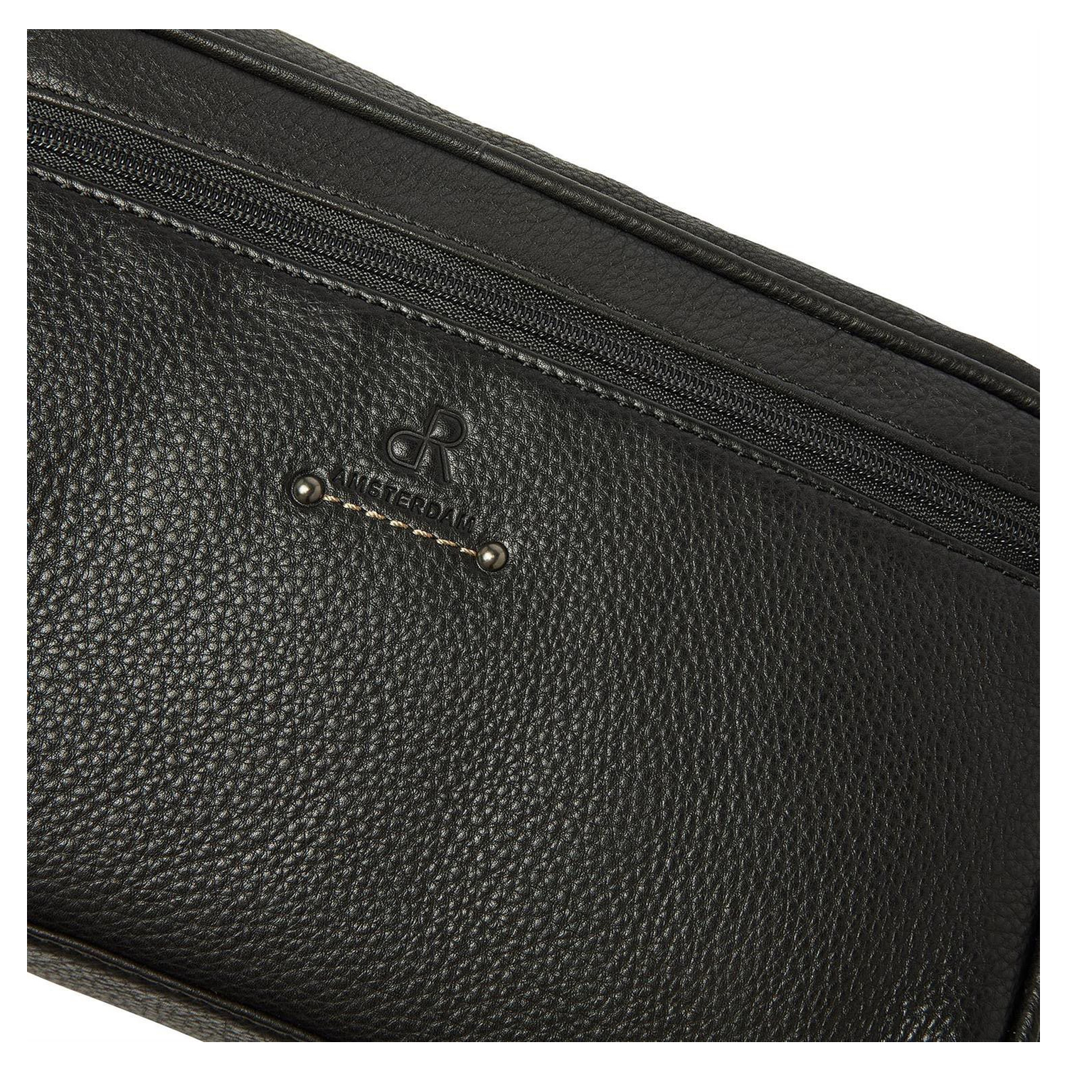 932038black_4