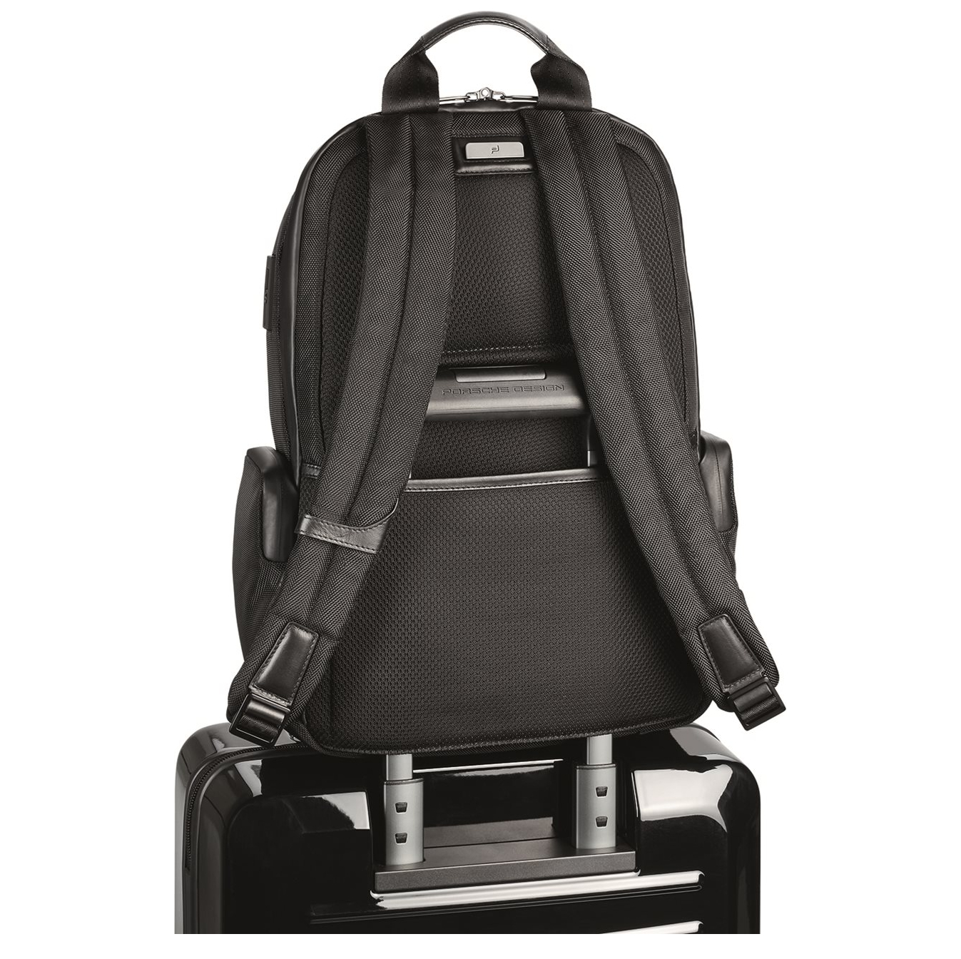 porsche-design-roadster-pro-backpack-m1-black