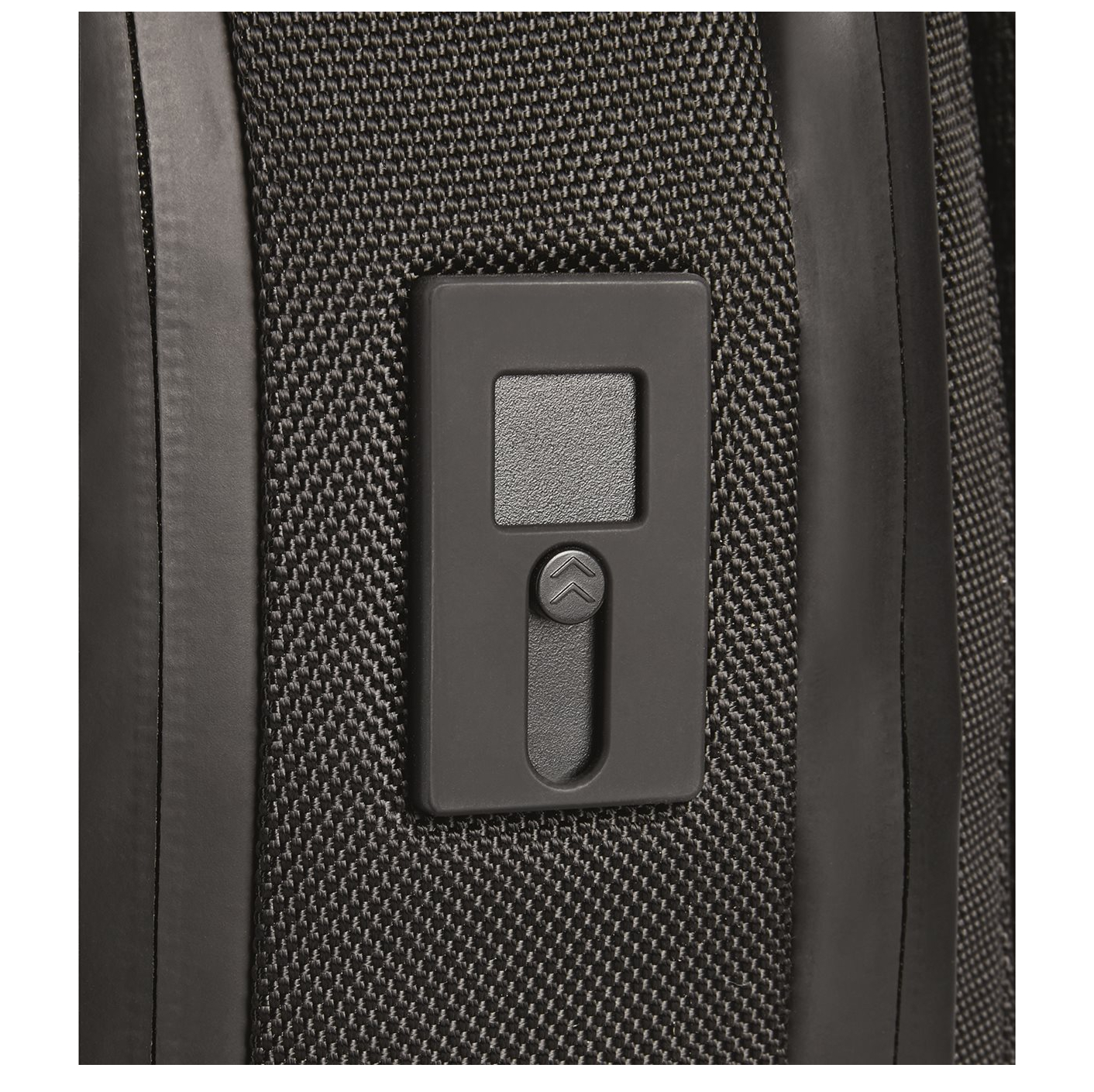 porsche-design-roadster-pro-backpack-m1-black