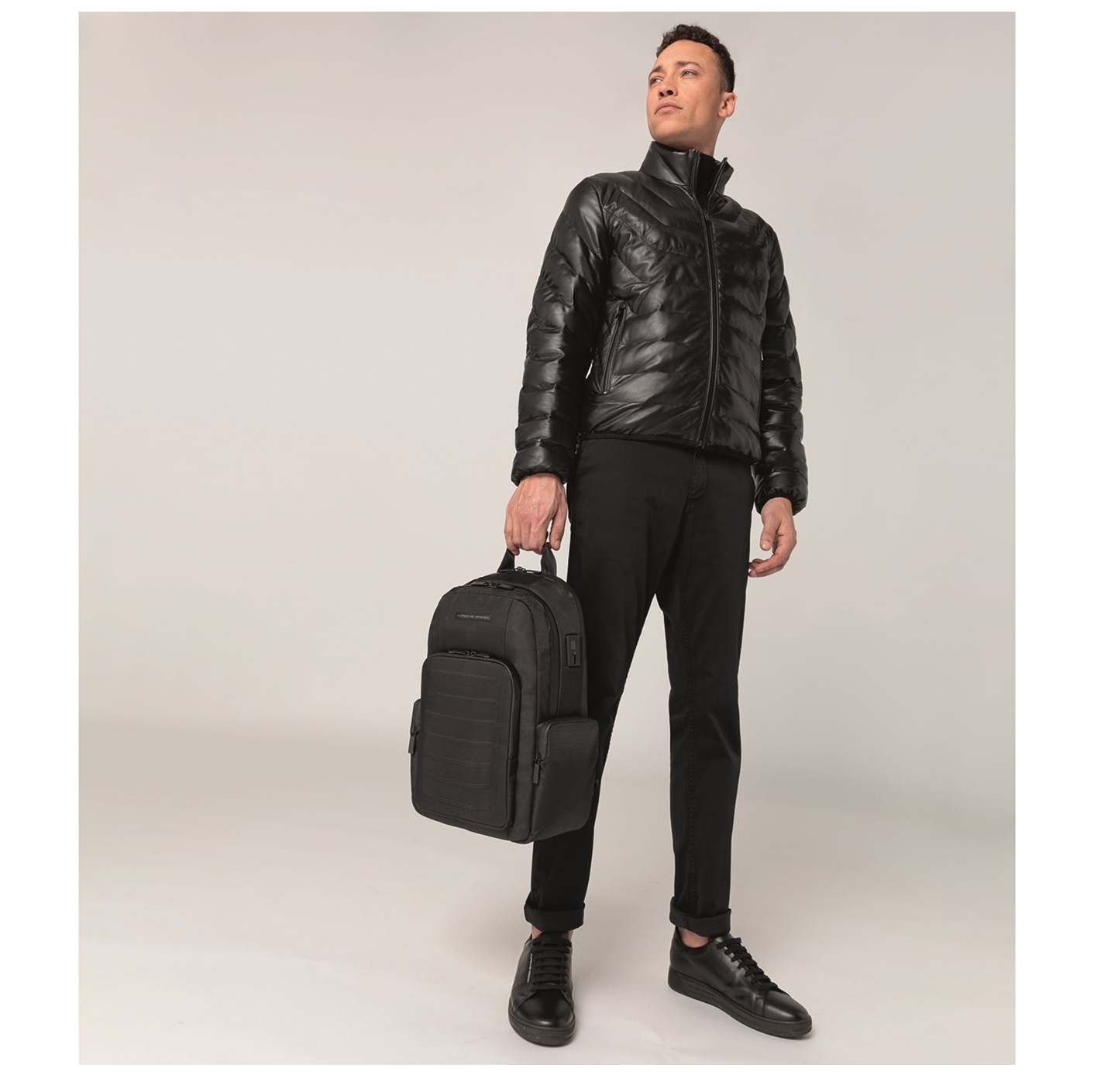 porsche-design-roadster-pro-backpack-m1-black