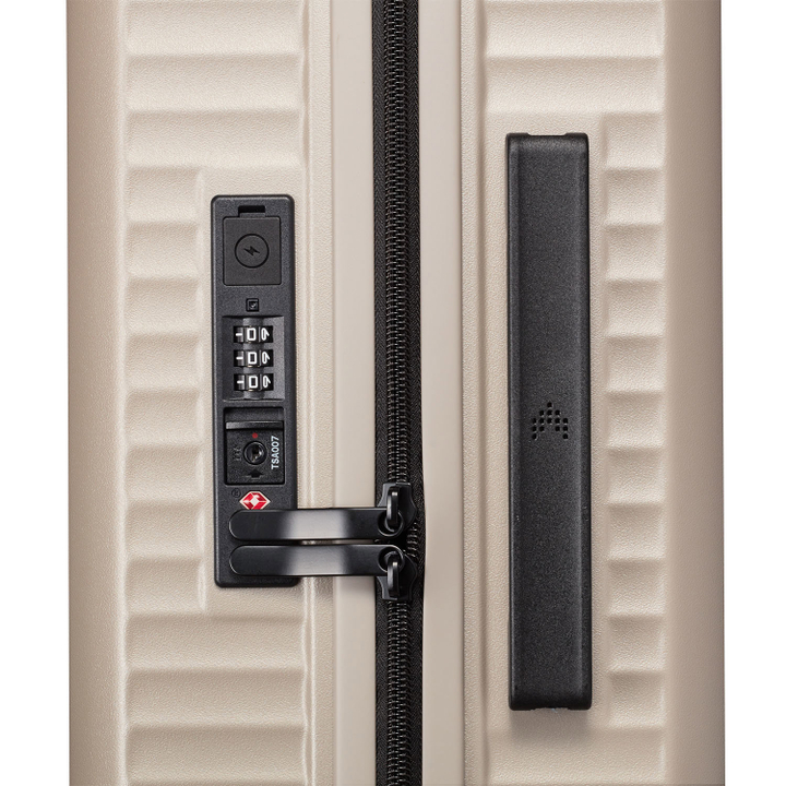 tr25pc1-55-champagne_7