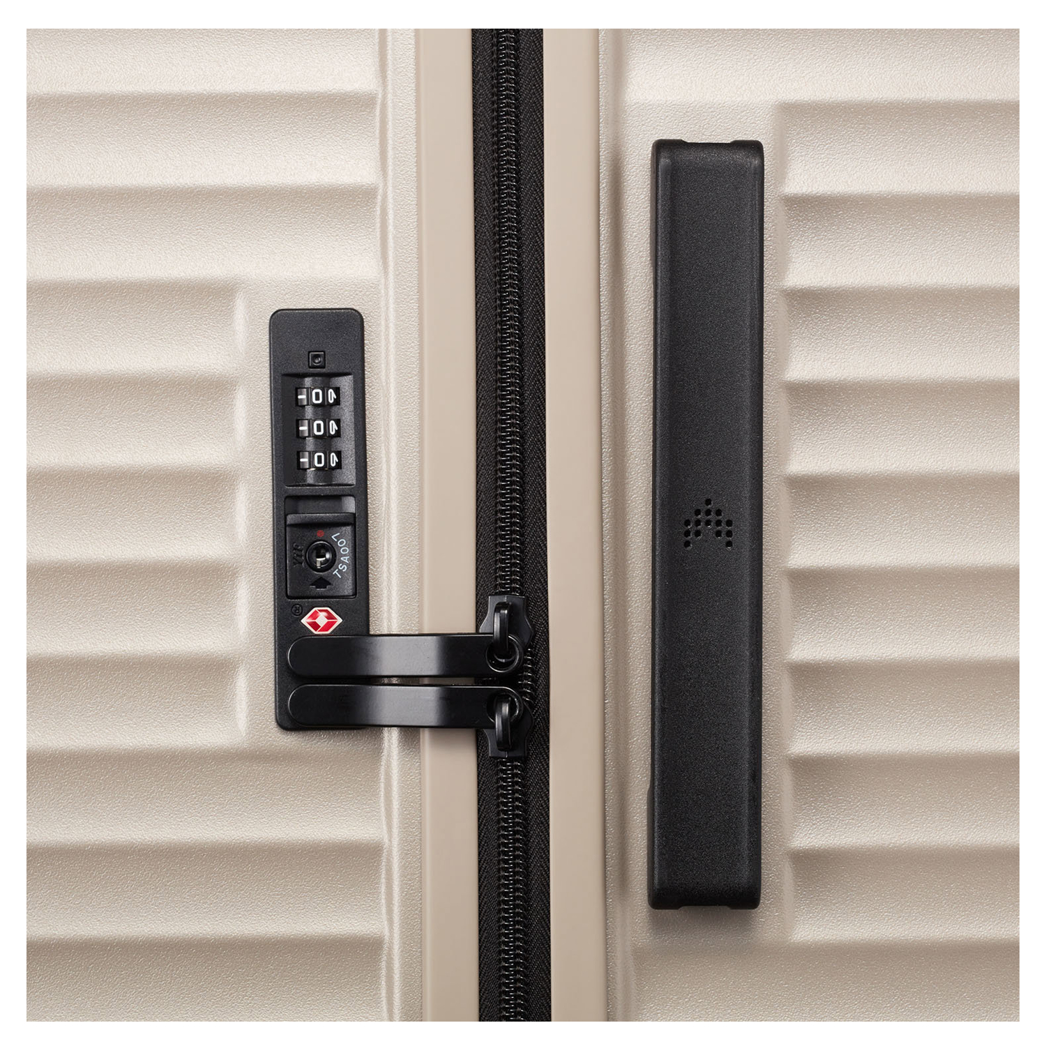 tr25pc1-66-champagne_6