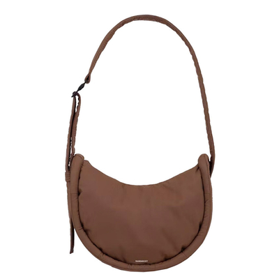 Sandqvist Curve Crossbody Round S dark taupe