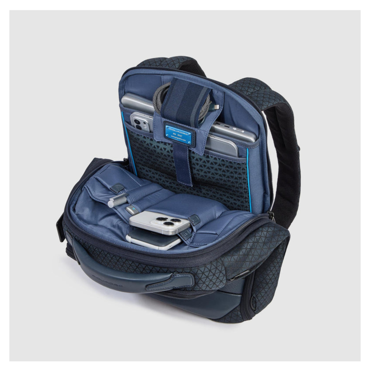 ca6827w139-blu_6