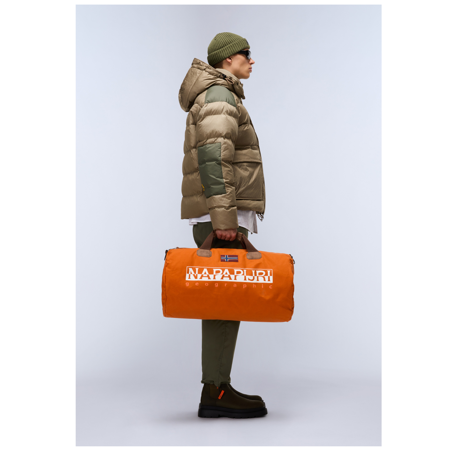 np0a4ggma681_2