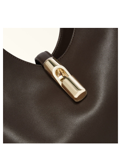 wb01499bx31042460s1007_6