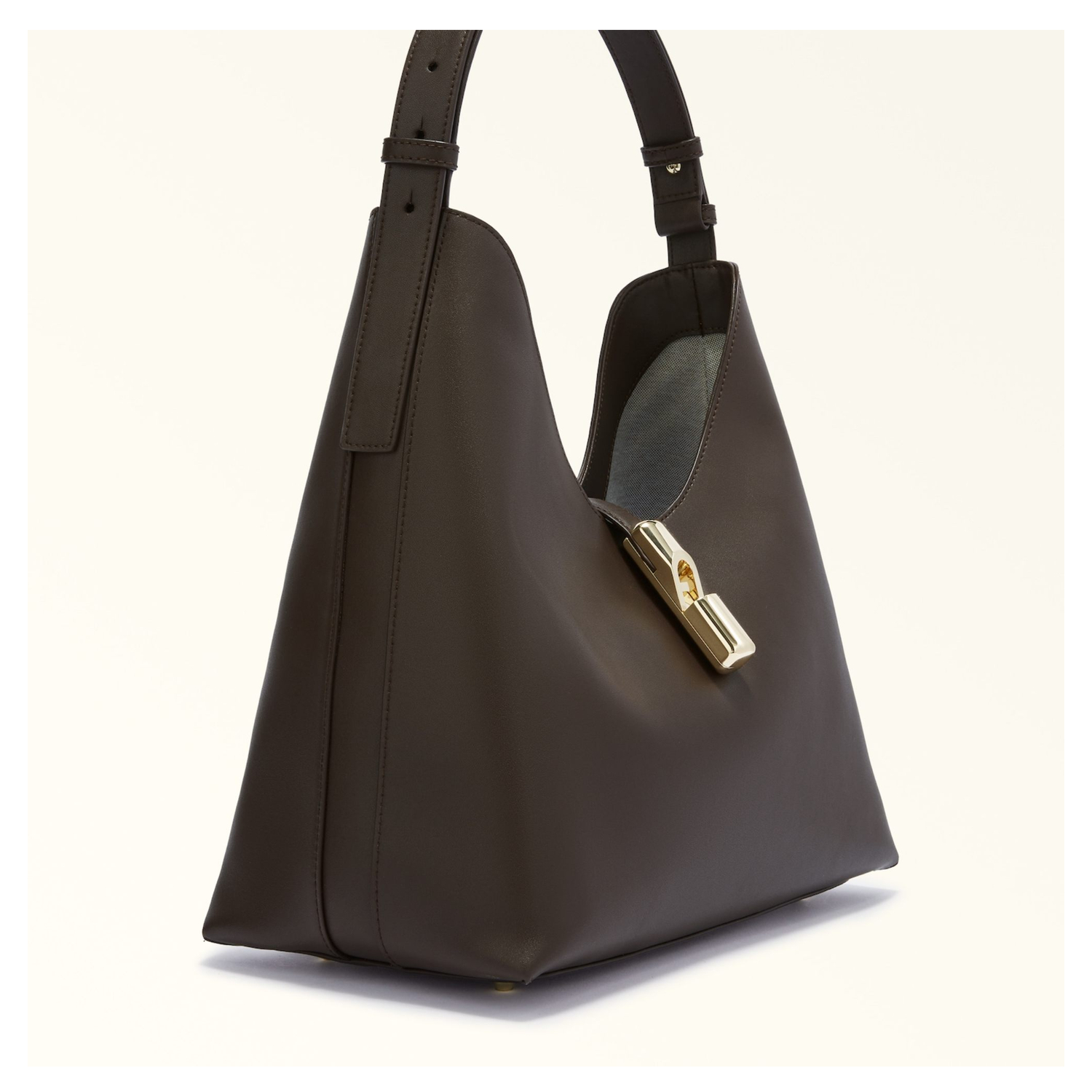 wb01499bx31042460s1007_5