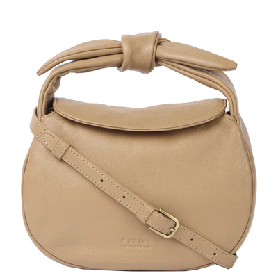 O My Bag Coco Croissant Crossbody Schoudertas zand