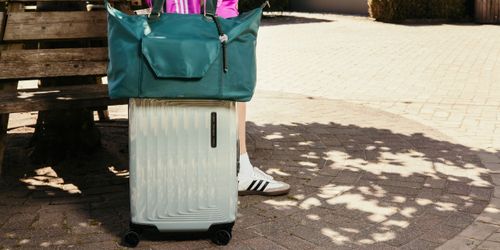 Hoe stel je de Samsonite koffercode in?